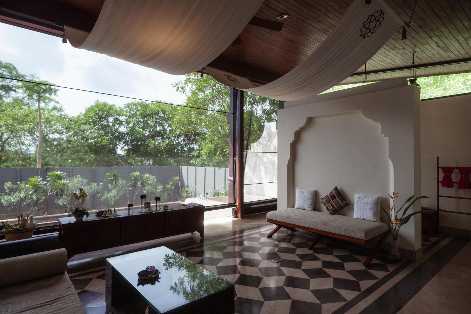 Villa Zolitude Resort & Spa - Sha Extra Plus Chalong Bagian luar foto
